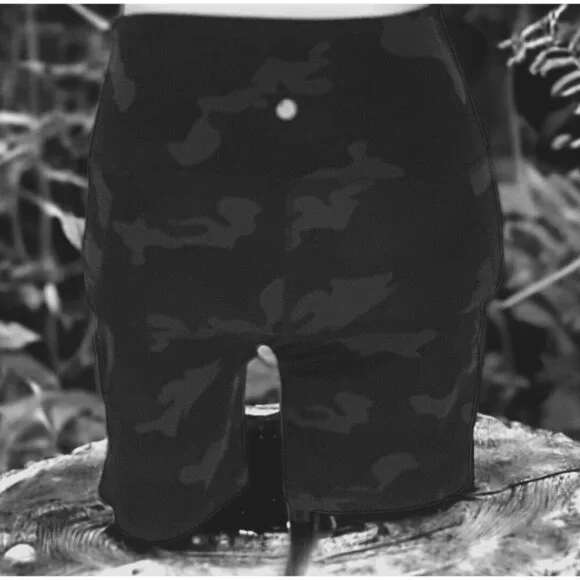 Yogalicious Womens High Waist Biker Shorts Size XS Squat Proof Side Pocket - Picture 3 of 15